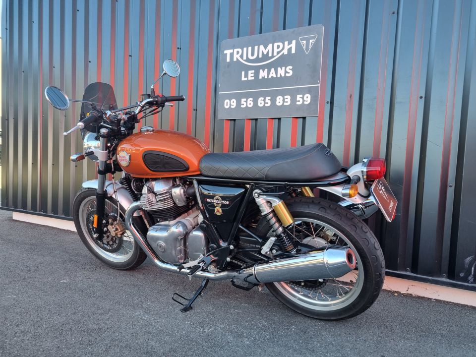 ROYAL ENFIELD INTERCEPTOR 4