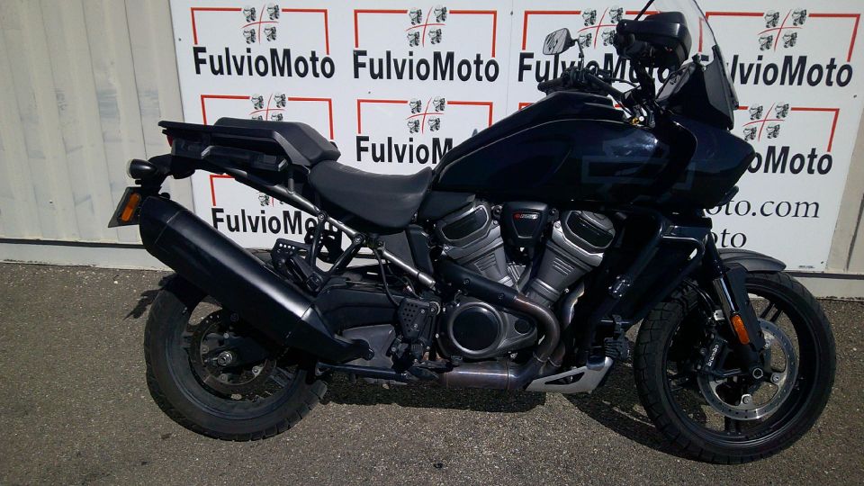 HARLEY-DAVIDSON ADVENTURE PAN AMERICA 1250 4