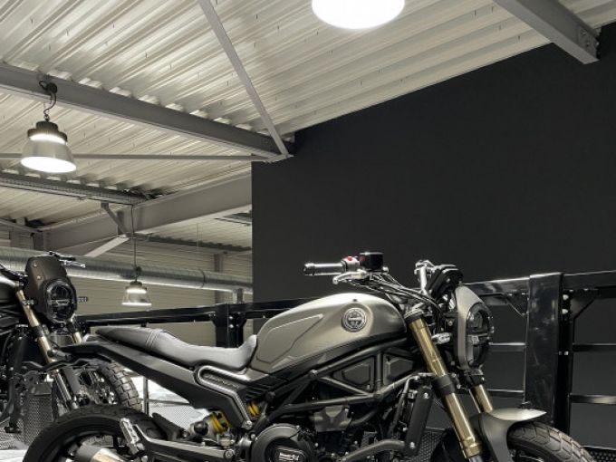 BENELLI LEONCINO 800 4