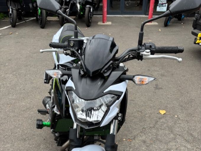 KAWASAKI Z 650 4