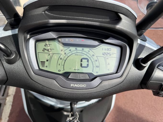 PIAGGIO BEVERLY S 400 4
