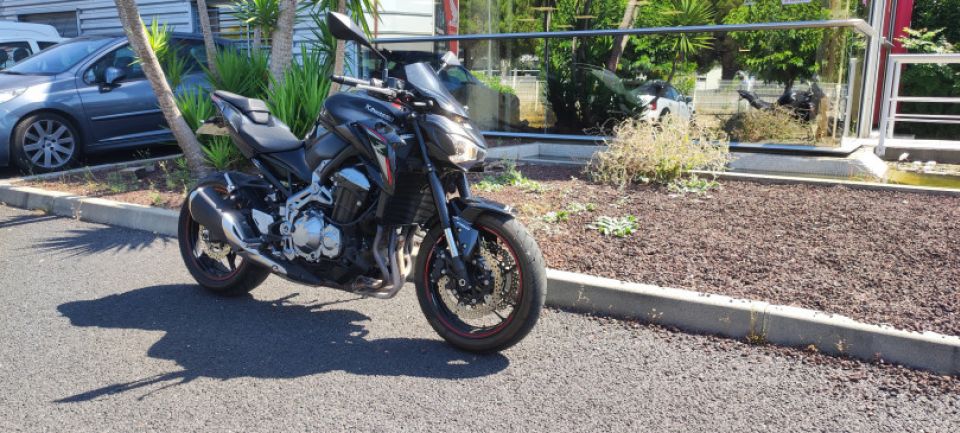 KAWASAKI Kawazaki Z900 4