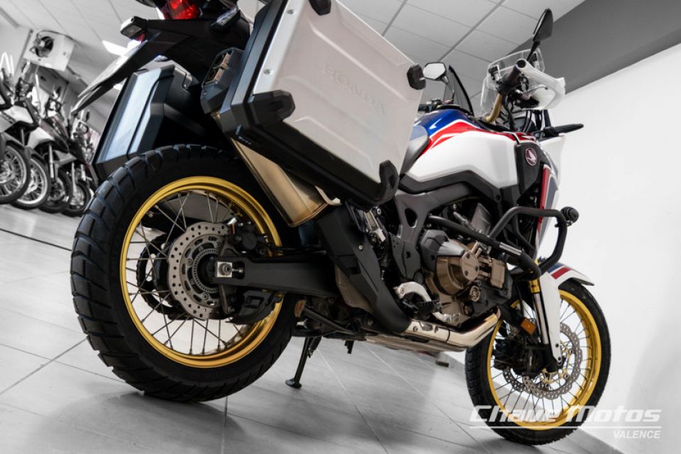 HONDA AFRICA TWIN CRF1000D DCT 4