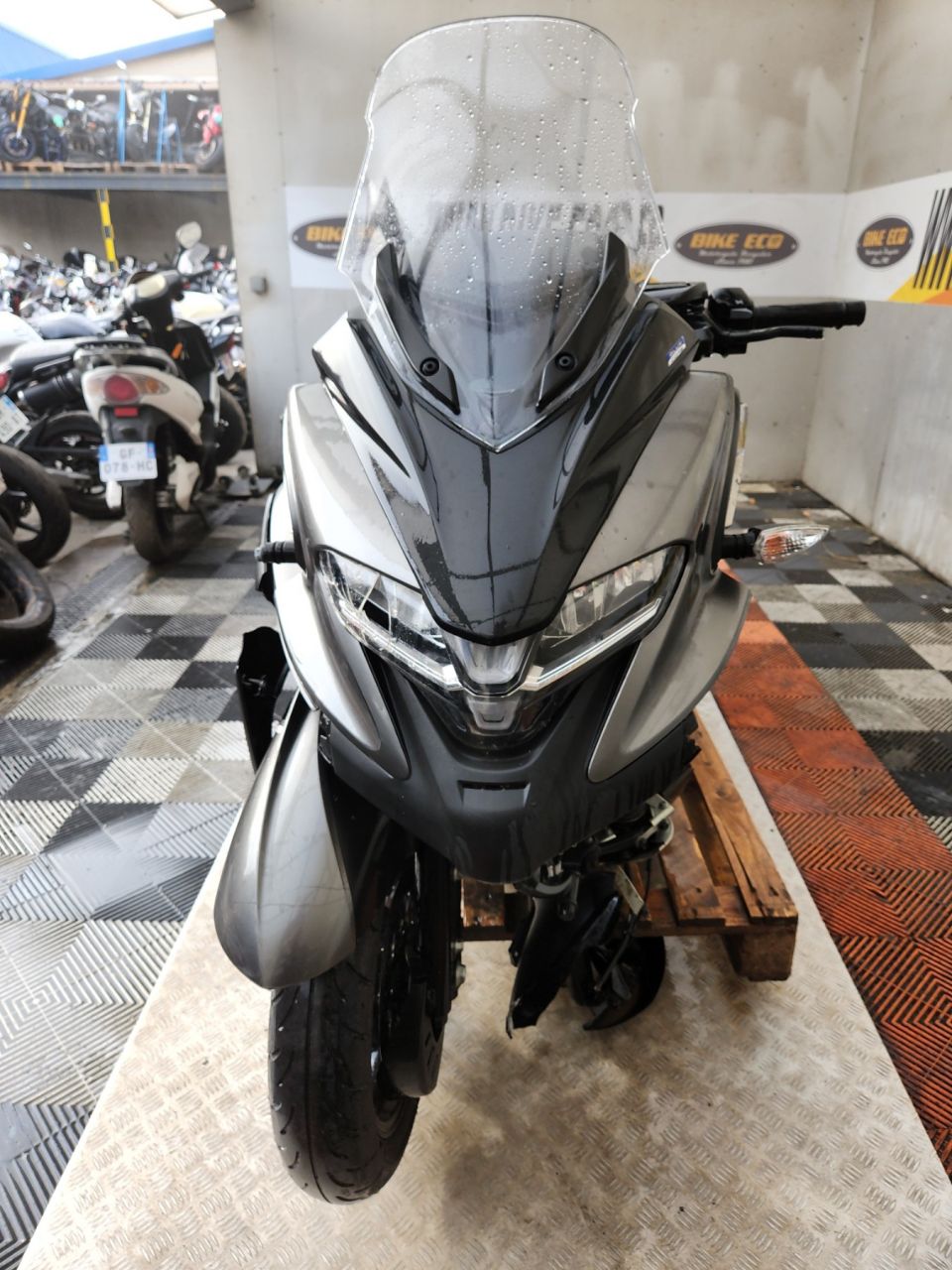 YAMAHA TRICITY 300 4