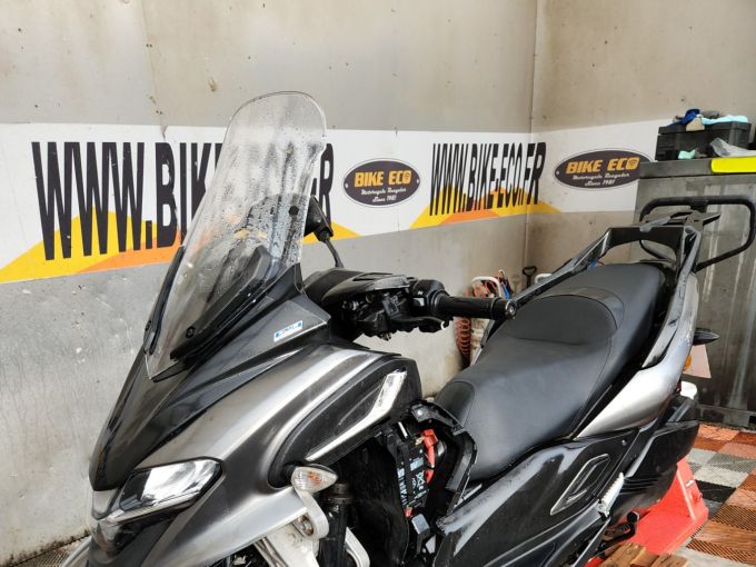 YAMAHA TRICITY 300 4