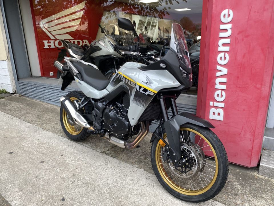 HONDA XL750 TRANSALP 4