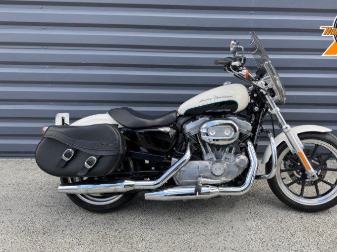 HARLEY-DAVIDSON SPORTSTER 883 LOW 4