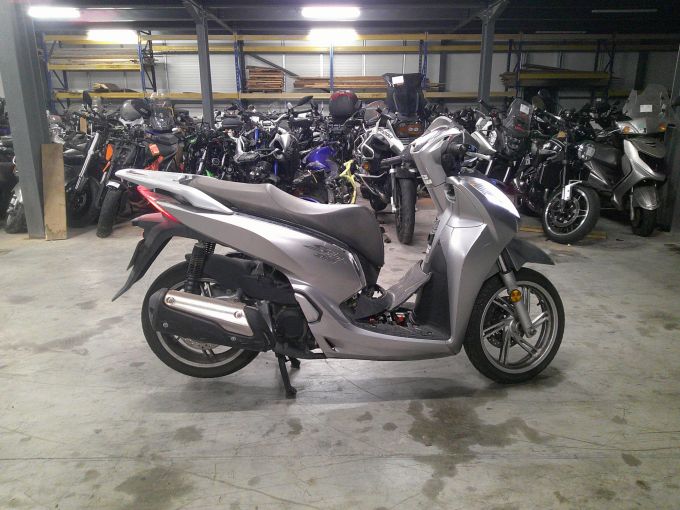 HONDA SH 300 4