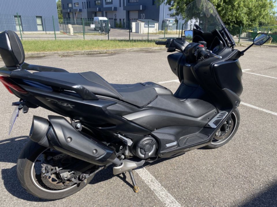 YAMAHA XP T-MAX 560 4
