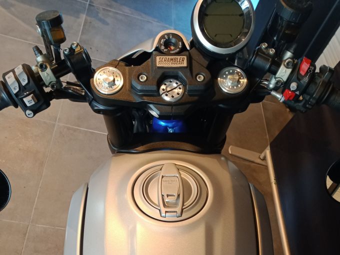 DUCATI CAFE RACER 47.5 4