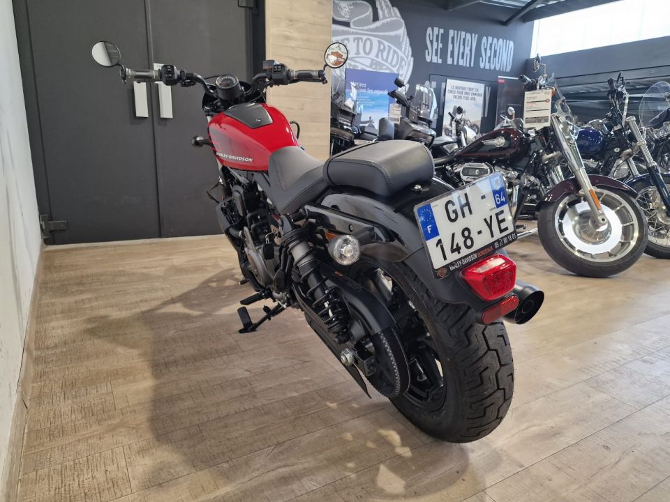 HARLEY-DAVIDSON SPORTSTER Nightster 975 RH 4