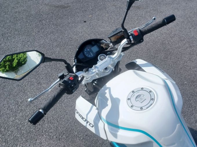 CF MOTO 650 NK 4