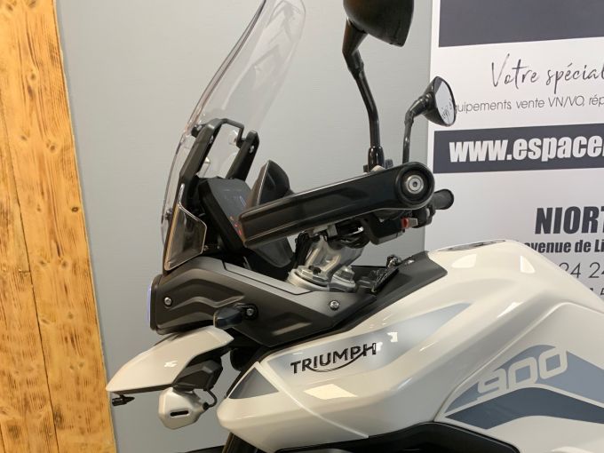 TRIUMPH Tiger 900 GT 4
