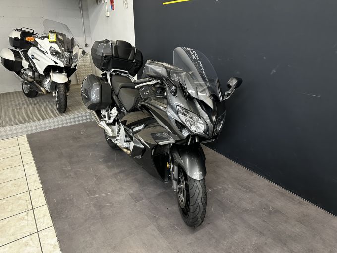 YAMAHA FJR 1300 ABS 4