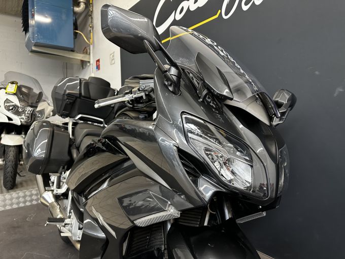 YAMAHA FJR 1300 ABS 4