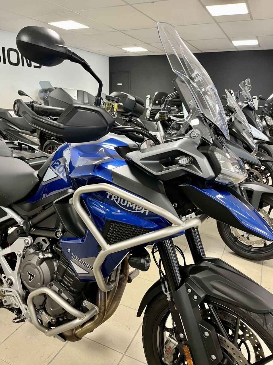 TRIUMPH TIGER 1200 GT PRO 4