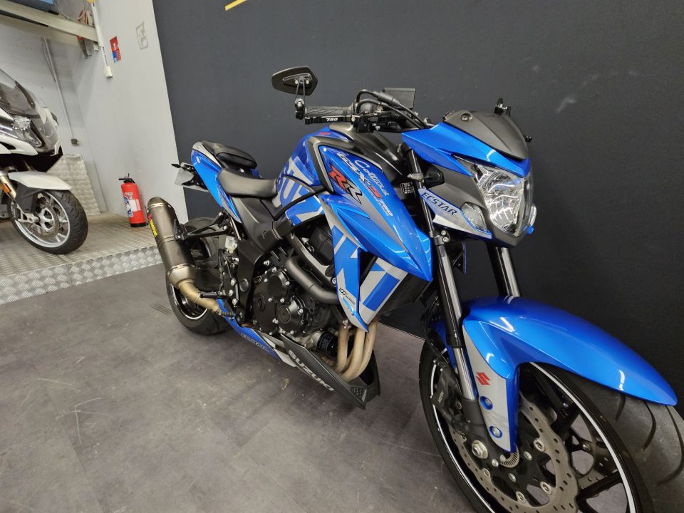 SUZUKI GSX-S 750 4