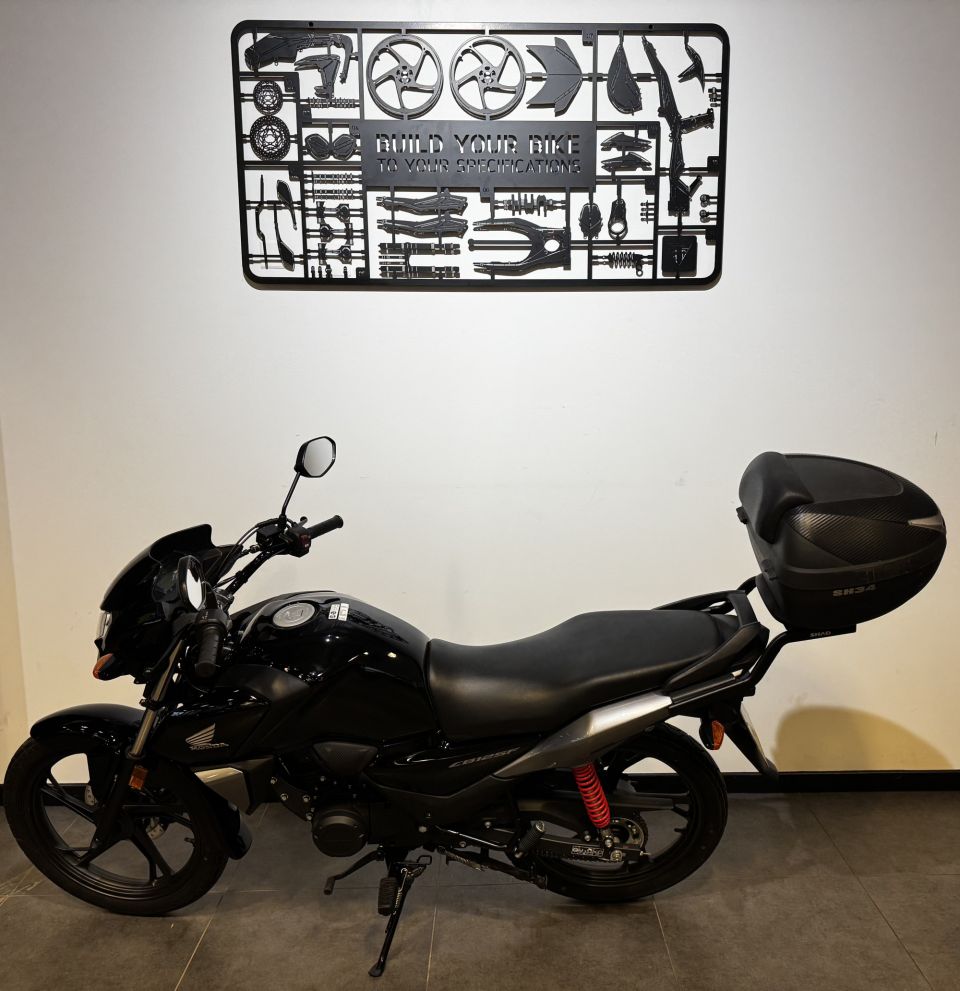 HONDA CBF 125 4