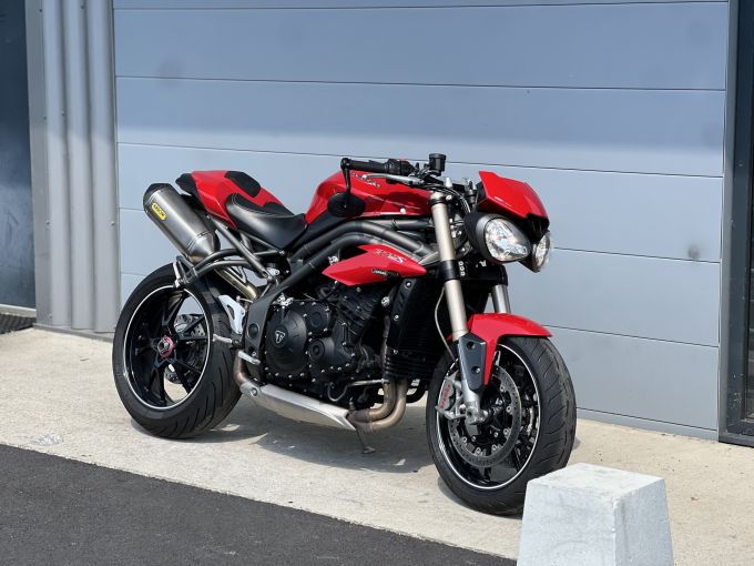 TRIUMPH SPEED TRIPLE 1050 S  4
