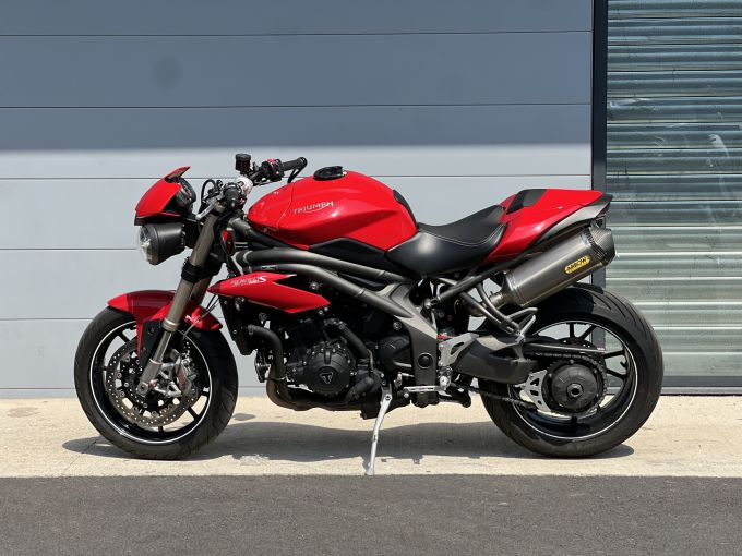 TRIUMPH SPEED TRIPLE 1050 S  4