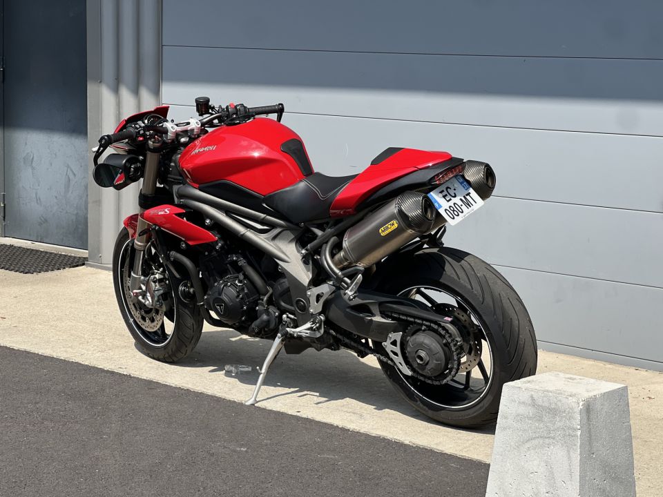 TRIUMPH SPEED TRIPLE 1050 S  4