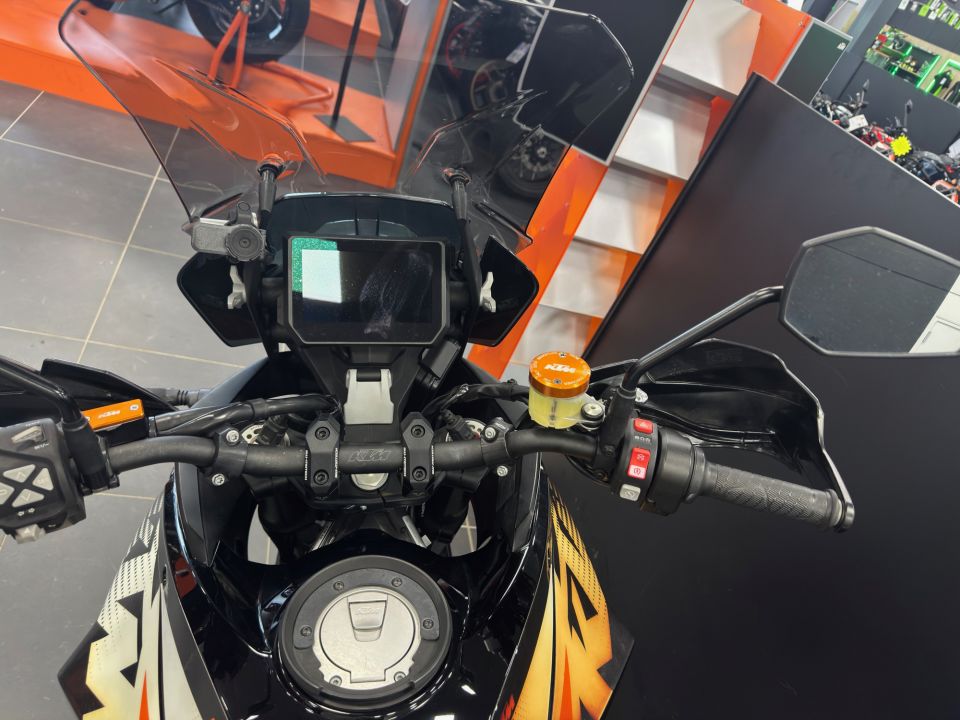 KTM 1290 SUPER ADVENTURE S 4