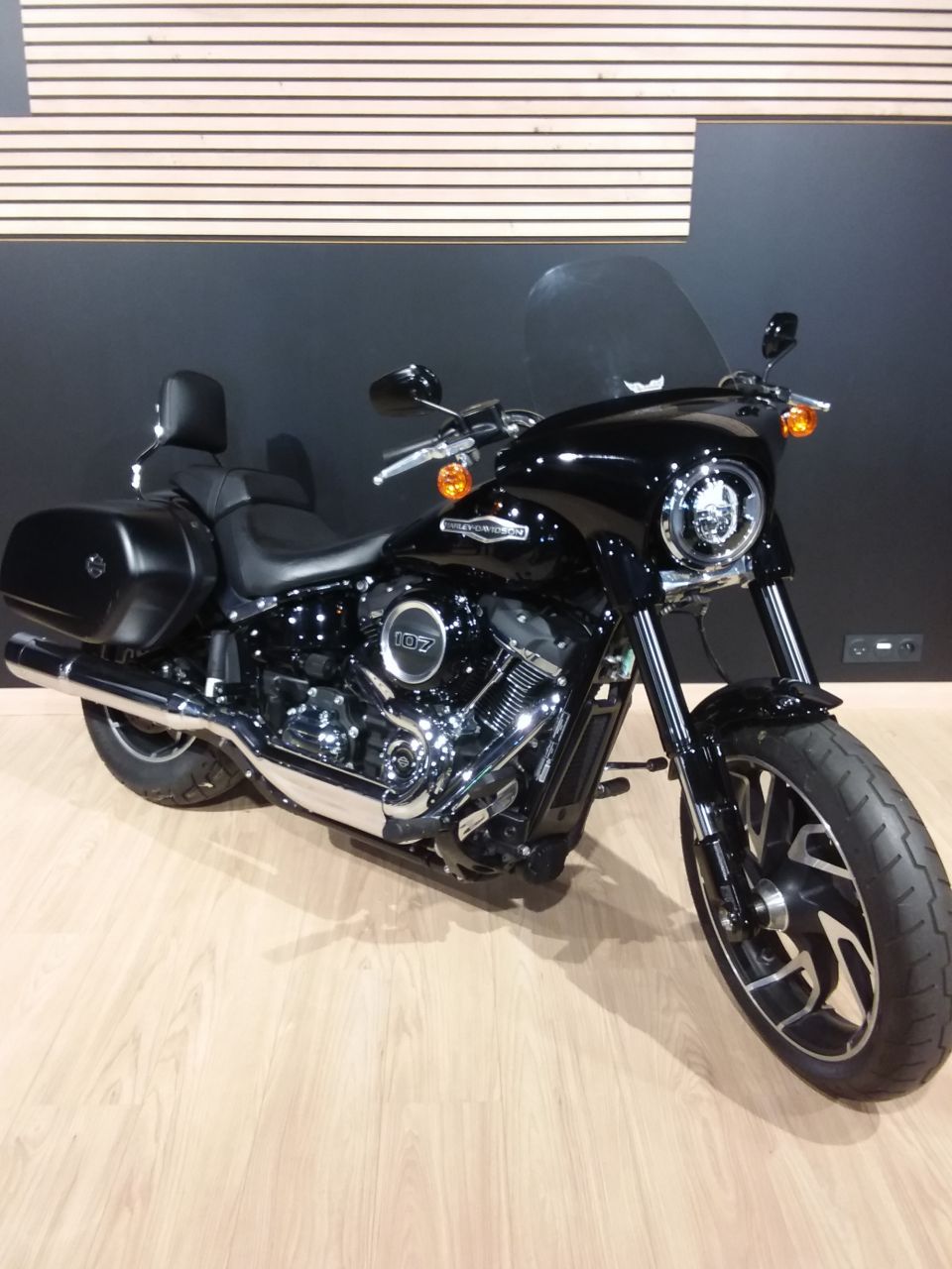 HARLEY-DAVIDSON SOFTAIL SPORT GLIDE 1753 4