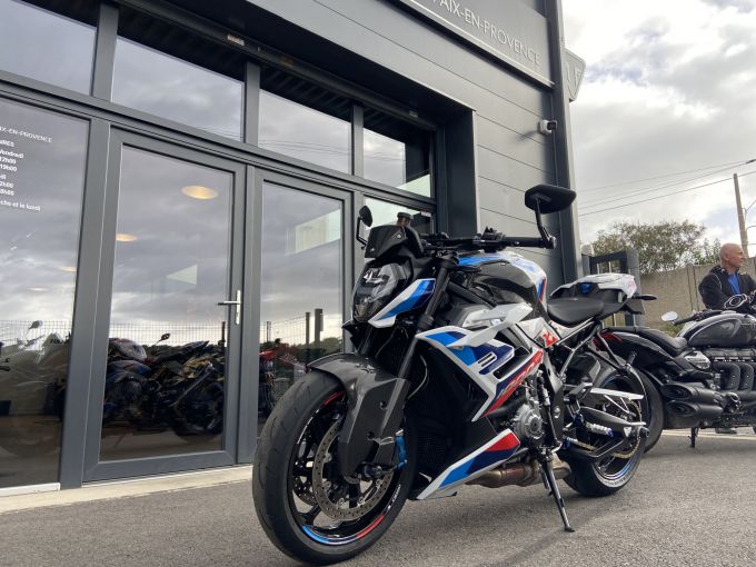 BMW M 1000R 4