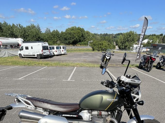 TRIUMPH SCRAMBLER 1200 XC 4