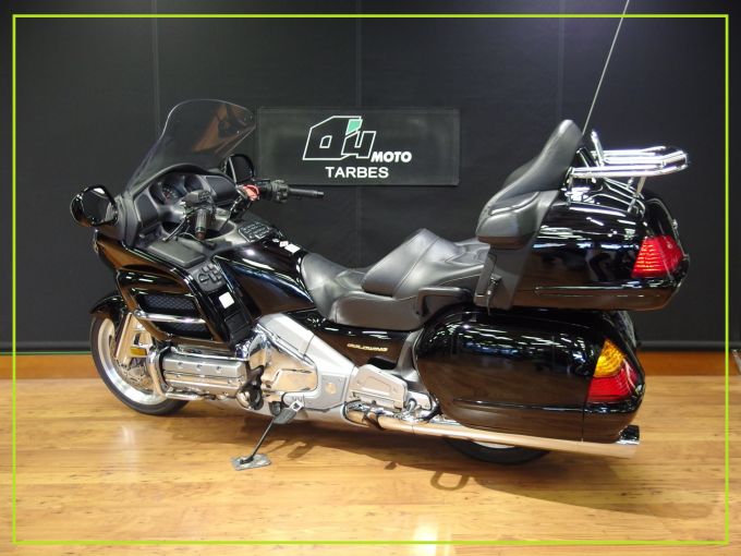 HONDA GL1800 GOLDWING 4