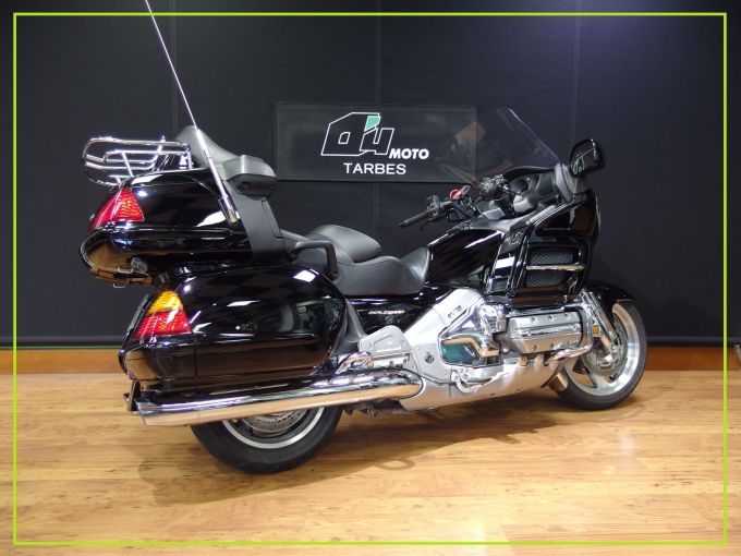 HONDA GL1800 GOLDWING 4