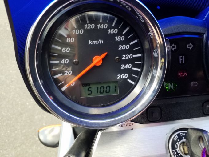 SUZUKI GSX 1400 4