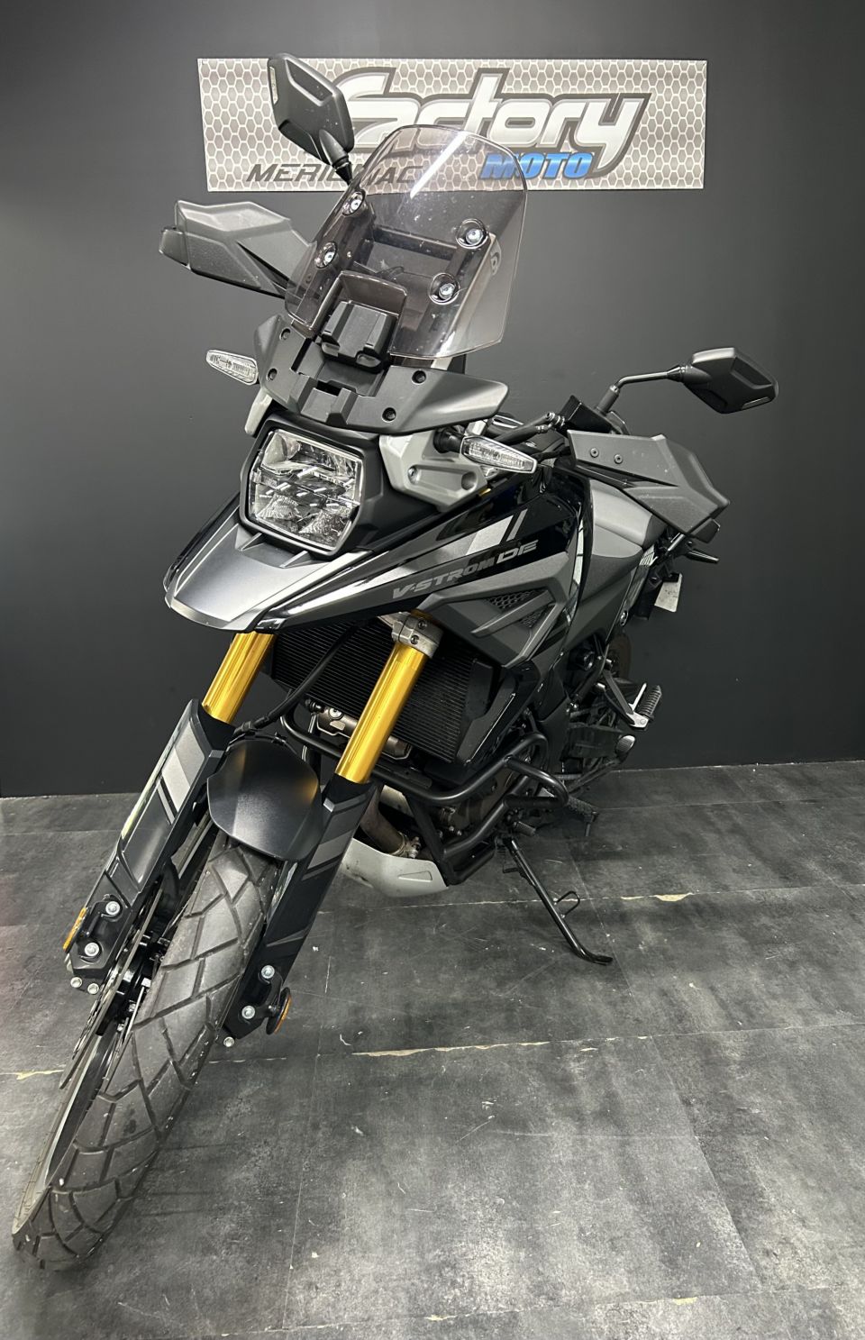 SUZUKI DL V-STROM 1050DE 4