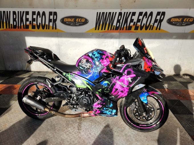 KAWASAKI NINJA 400 4