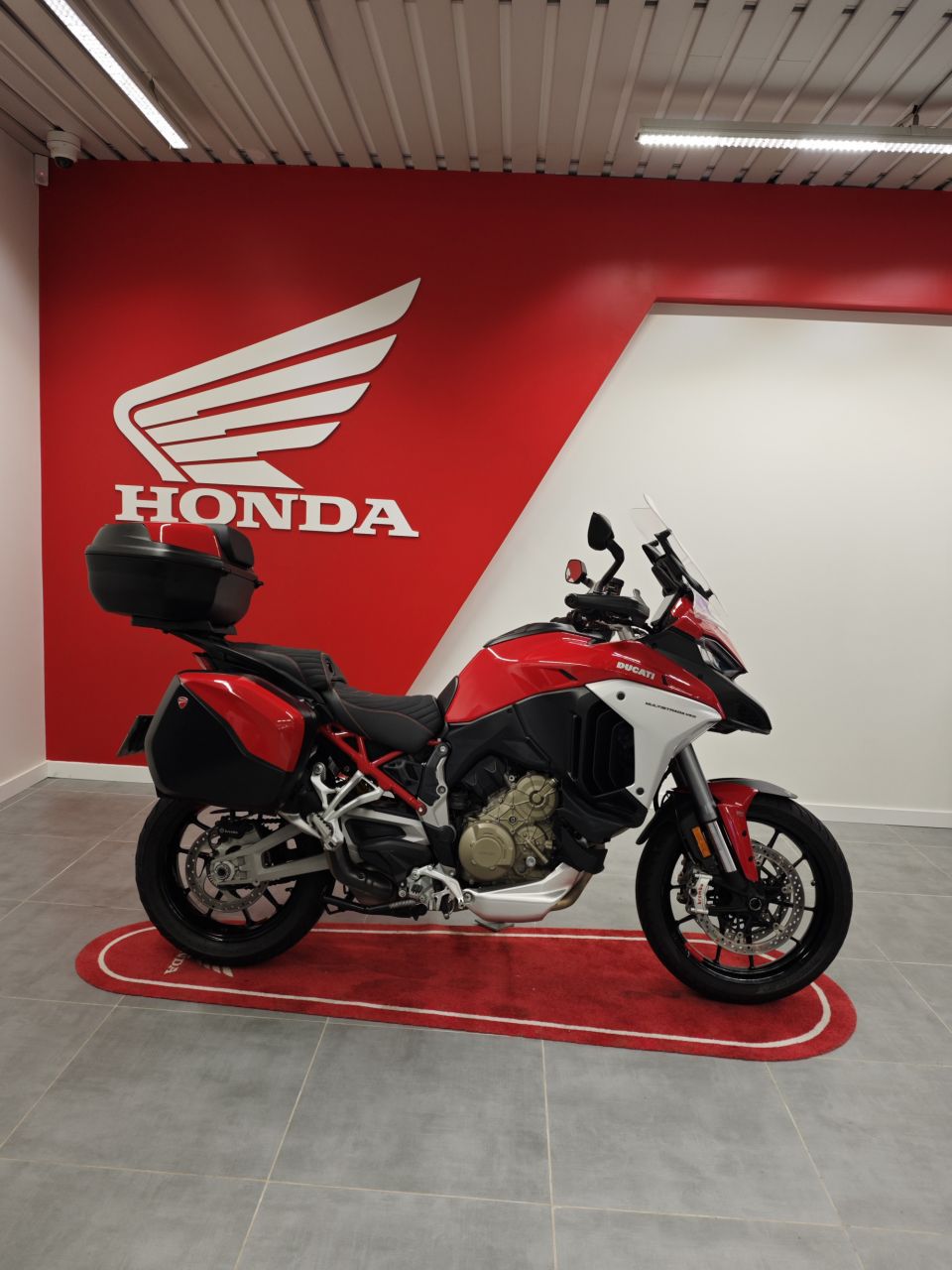 DUCATI MULTISTRADA V4 S 4
