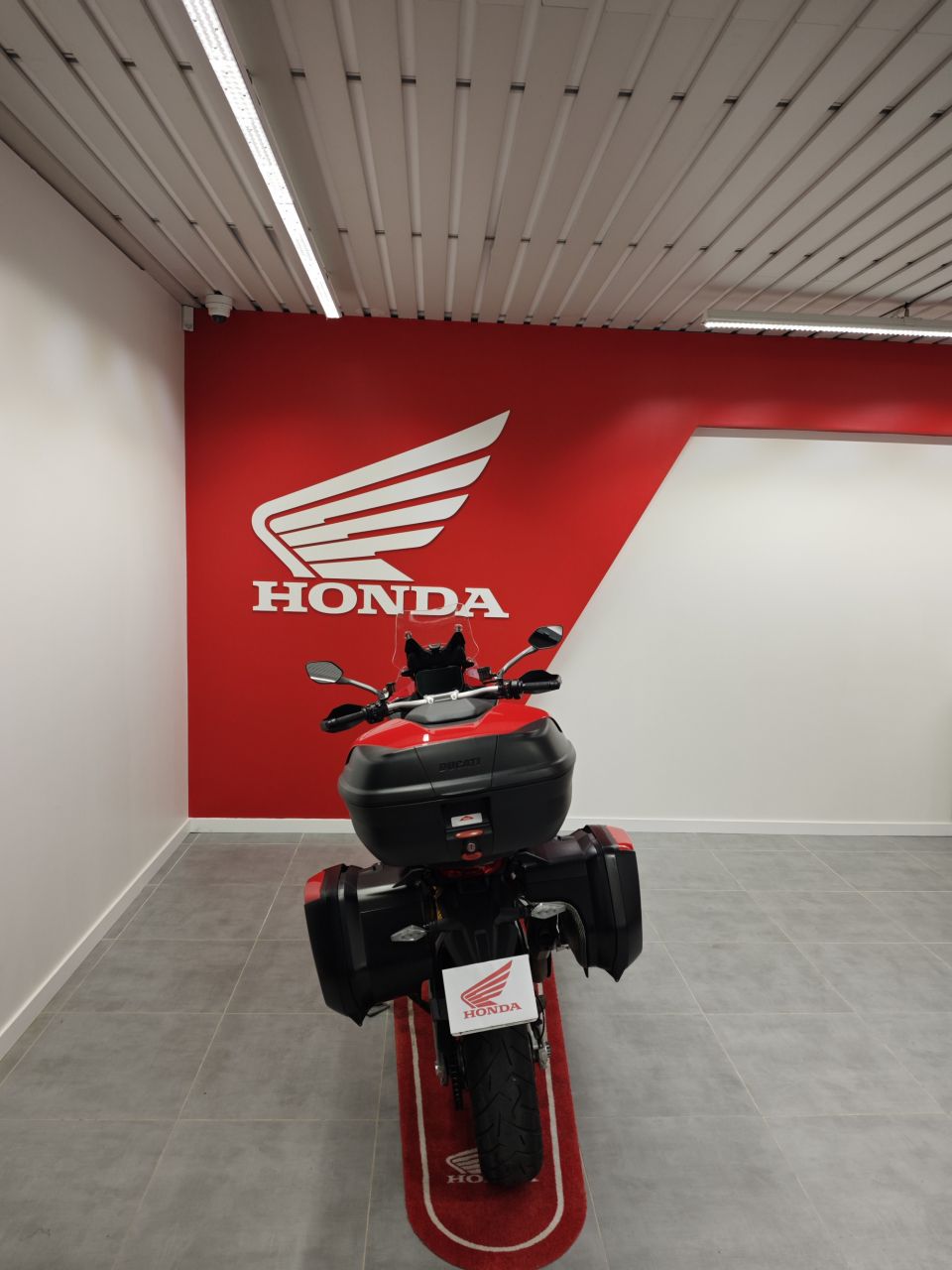 DUCATI MULTISTRADA V4 S 4