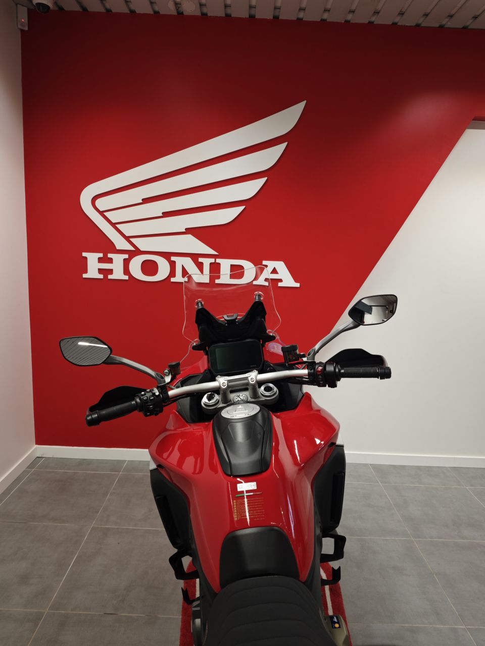 DUCATI MULTISTRADA V4 S 4