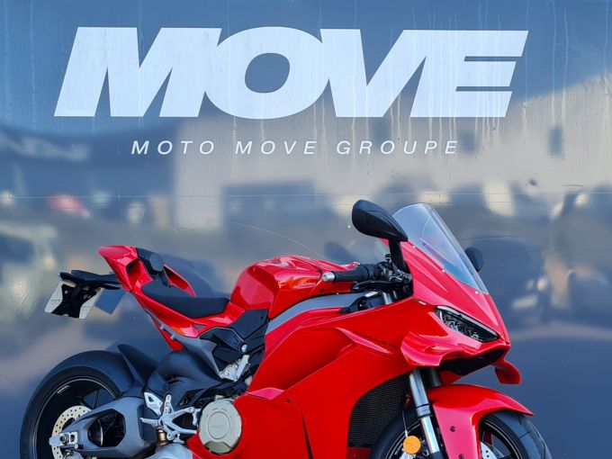 DUCATI PANIGALE 1103 V4 4