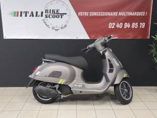 VESPA GTS SUPERTECH 125 - 2025