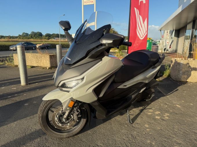 HONDA FORZA 350 4