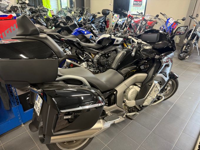 BMW K 1600 GTL 4