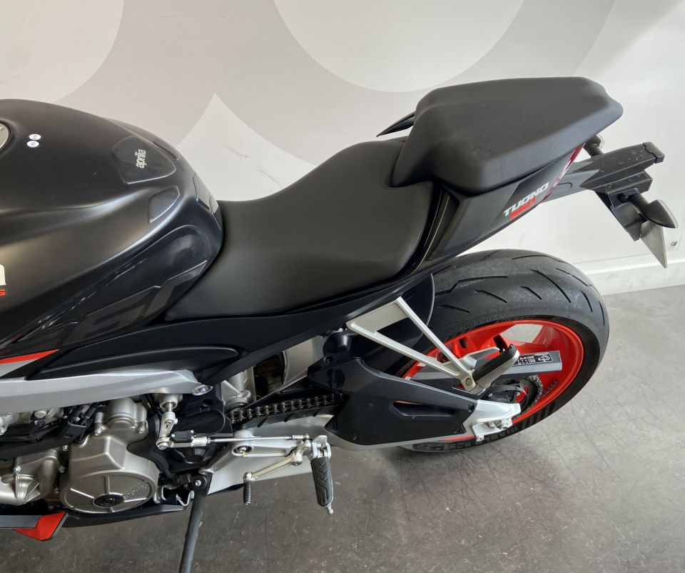 APRILIA TUONO 660 4