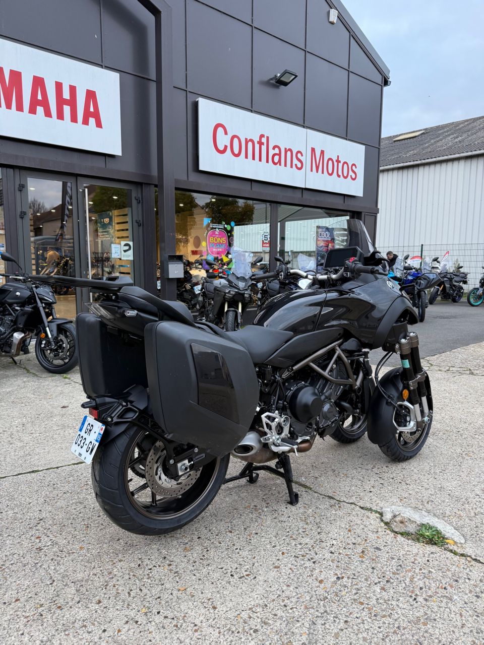 YAMAHA NIKEN 850 GT 4