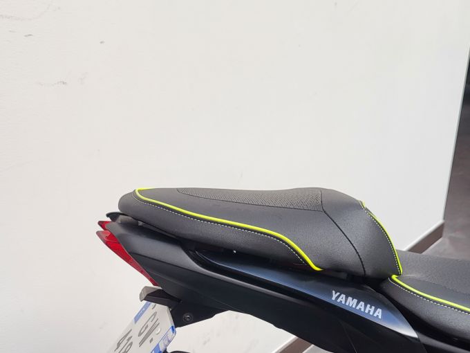 YAMAHA MT-07 (47.5CV) 4
