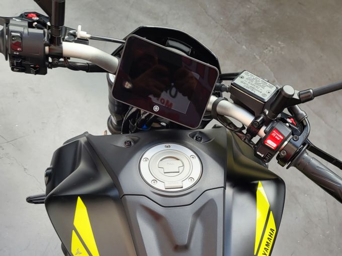 YAMAHA MT-07 (47.5CV) 4