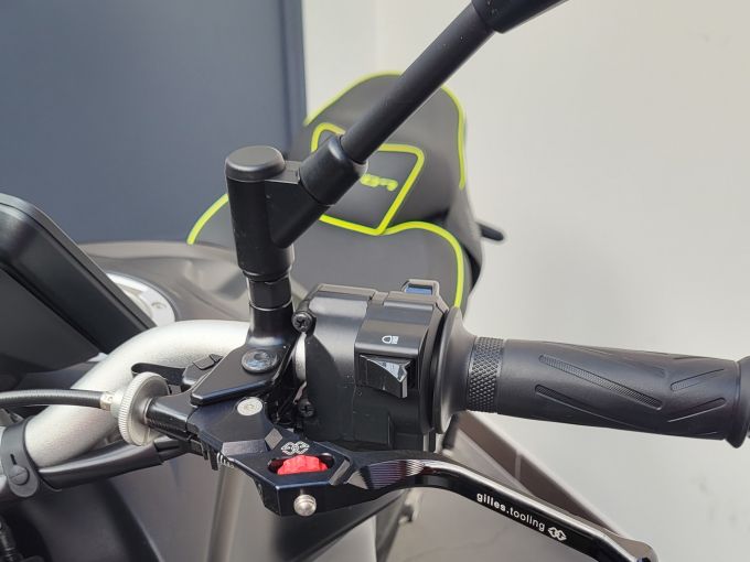 YAMAHA MT-07 (47.5CV) 4