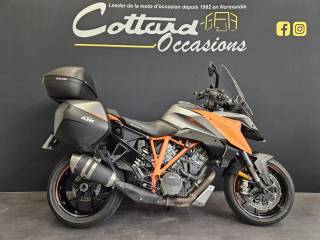 KTM 1290 SUPER DUKE GT - 2016