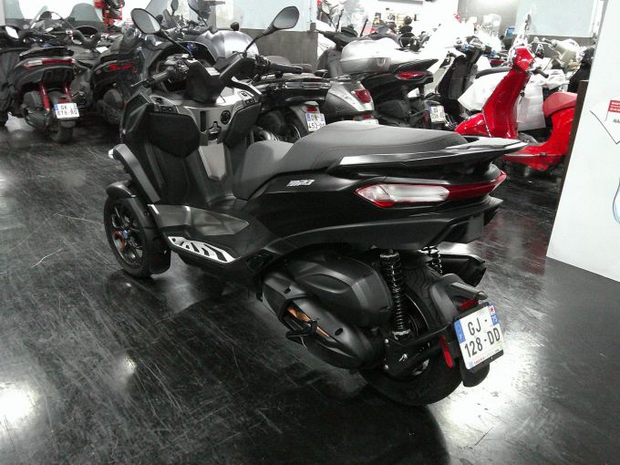 PIAGGIO MP3 530 SPORT 4