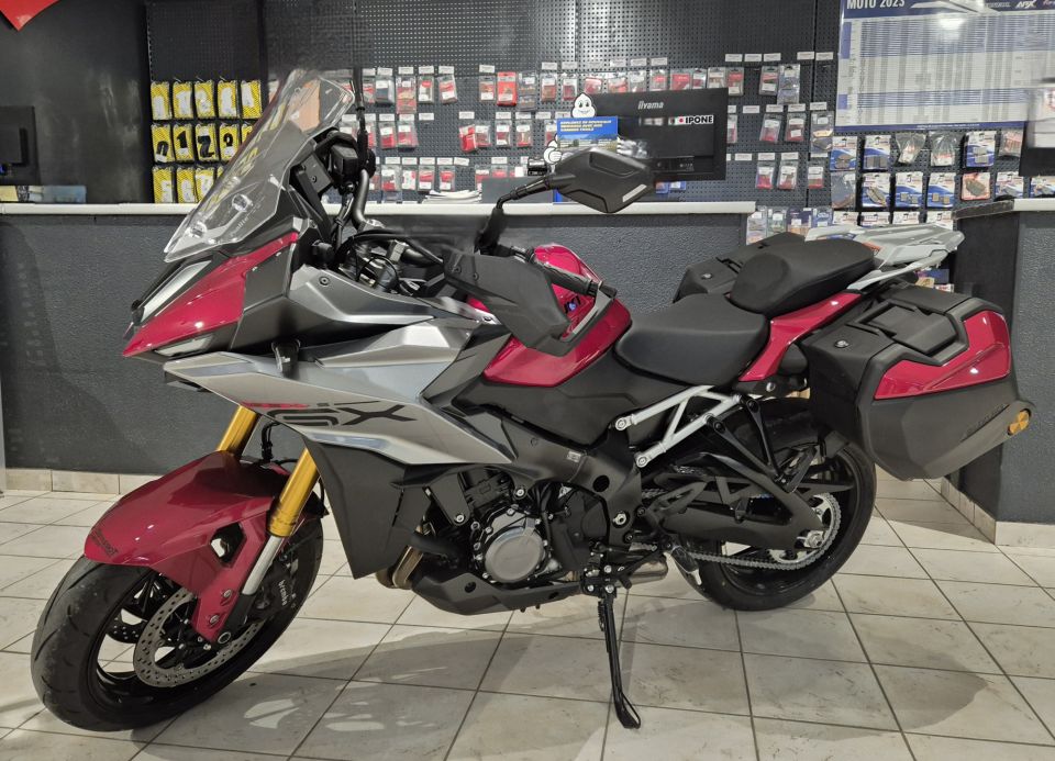 SUZUKI GSX-S 1000 GX 4