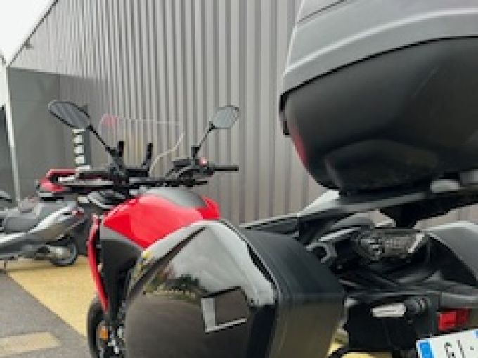 YAMAHA TRACER 7 4